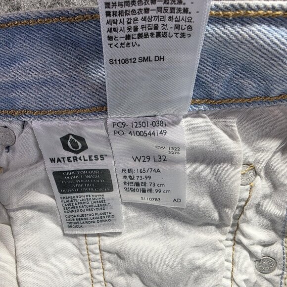 Levis 501 Original Jeans Womens 29x32 Light Wash Blue Button Fly Straight Leg - Picture 13 of 13